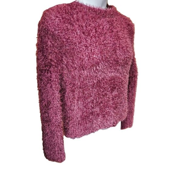 MISS B Women's Magenta Fuzzy Shimmer Long Sleeve Cropped Sweater SIZE S/M - Picture 3 of 11